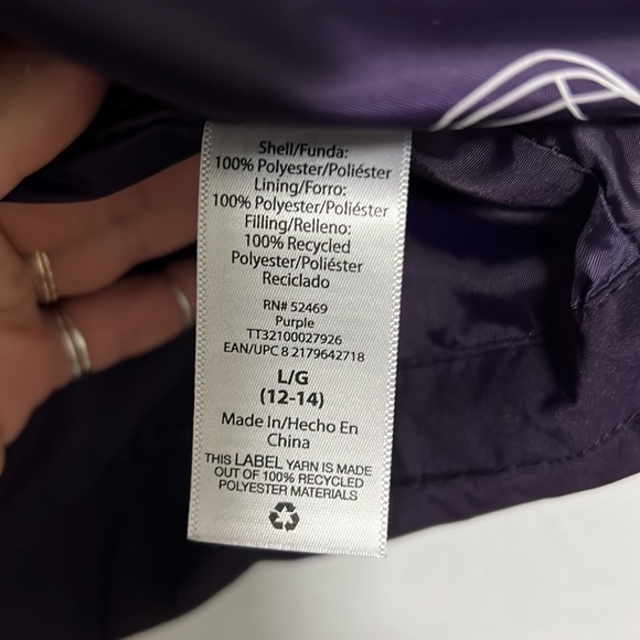 Grape Purple Lightweight Puff Jacket Women’s Size Large Packs into Pouch & Hood - Picture 8 of 14